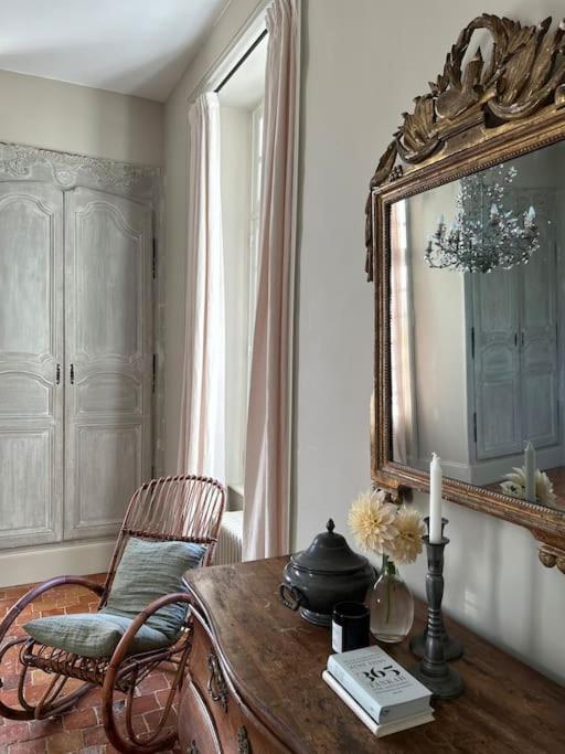 Charming 18Th Century Chateau, Near Bayeux In Calvados, Normandie Livry  Eksteriør bilde