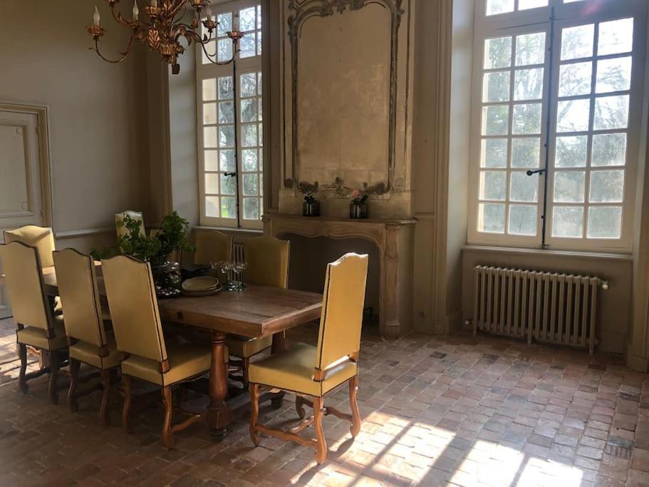 Charming 18Th Century Chateau, Near Bayeux In Calvados, Normandie Livry  Eksteriør bilde