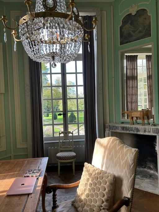Charming 18Th Century Chateau, Near Bayeux In Calvados, Normandie Livry  Eksteriør bilde